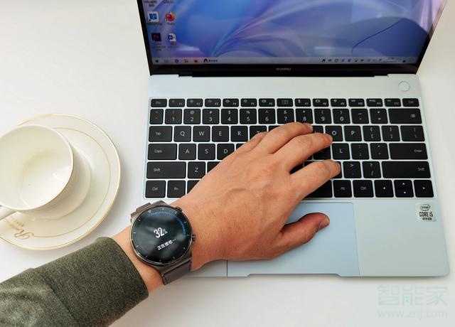 2026年智能手表对比评测:AppleWatchS11、三星GalaxyWatch5、华为GT3、GarminVenu2哪款是你的最佳选择?(图1)